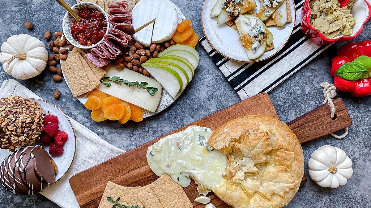 Thanksgiving charcuterie featured image rev
