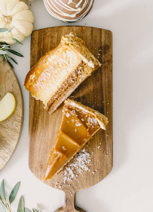 Halloween snack board caramel cheesecake