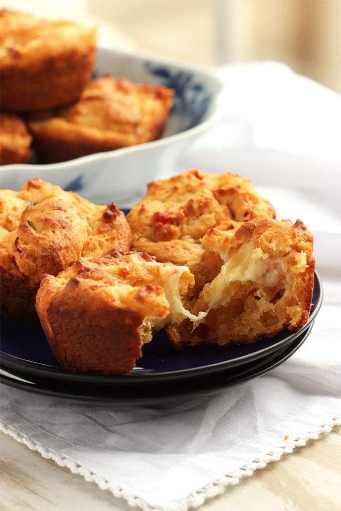 Pepper and Onion Cheesy Biscuits Recipe