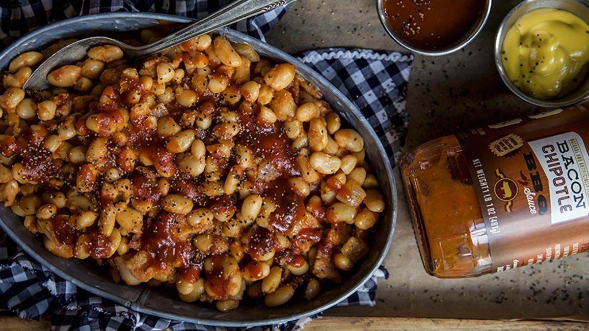 Slow Cooker Bacon Chipotle BBQ Baked Beans
