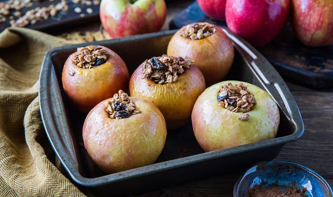 Baked Apples Topped With Homemade Granola