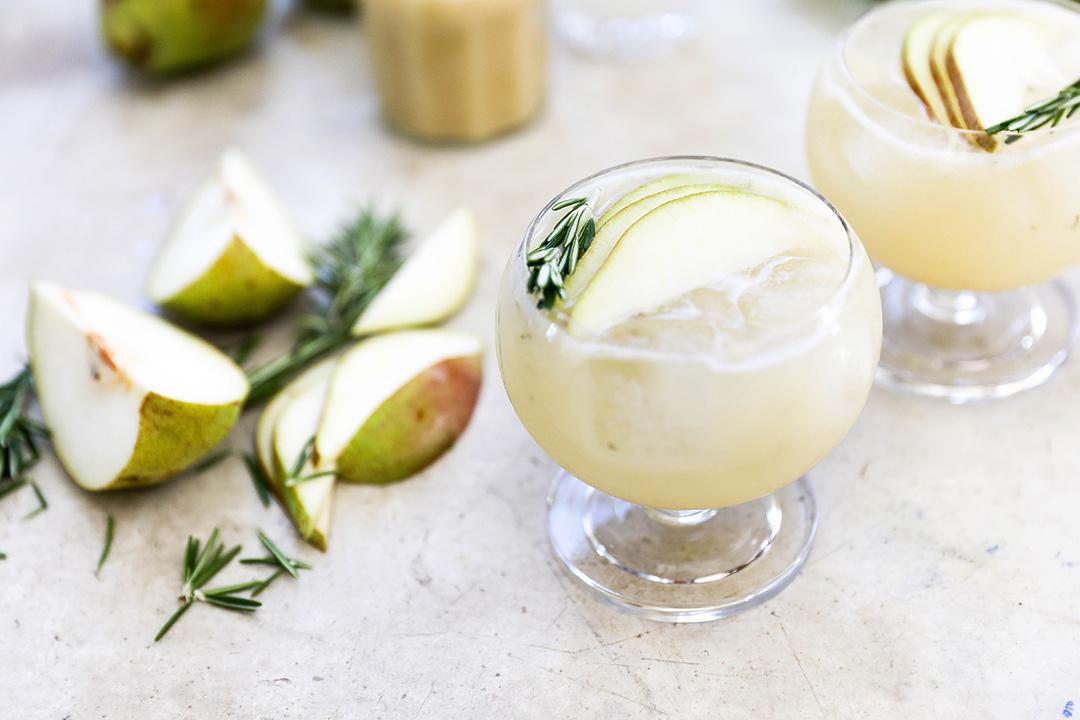 Pear Gin Fizz with Elderflower and Rosemary