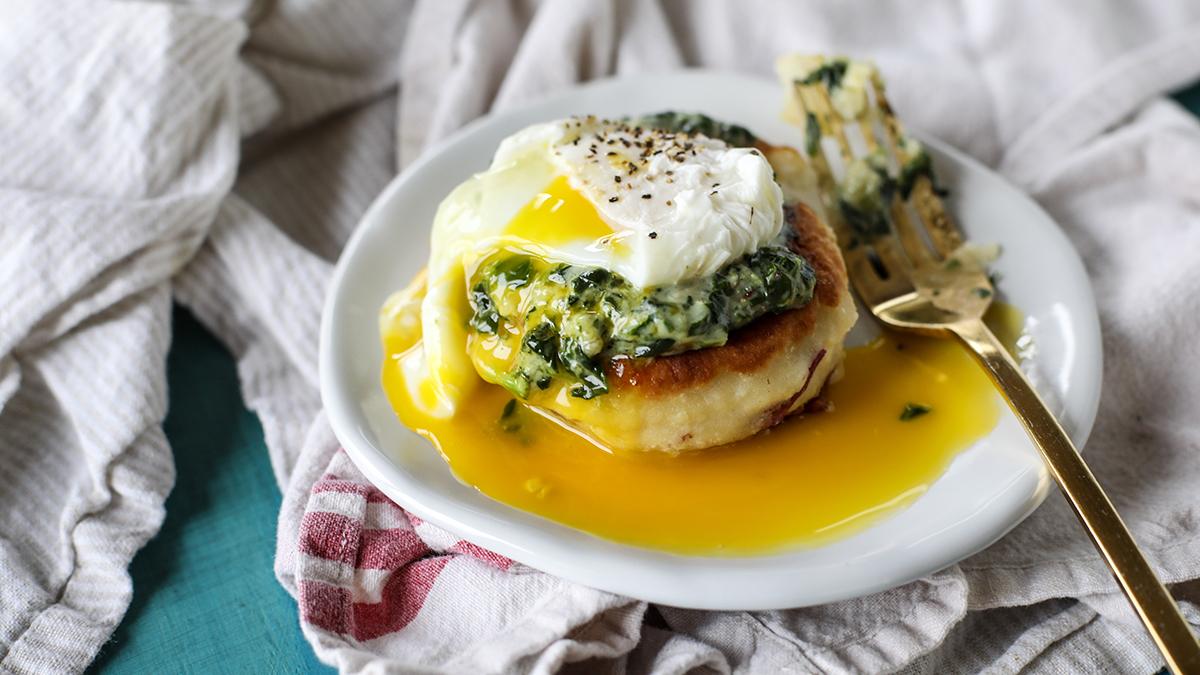 Crispy Mashed Potato Cakes with Spinach and Poached Eggs