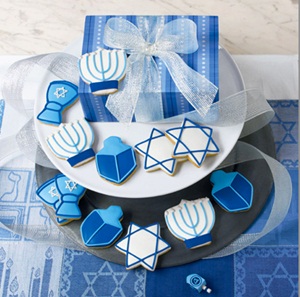 https://harryanddavid.com/blog/wp content/uploads///cookiegifts hanukkah harryanddavid