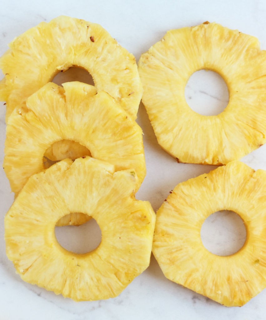 How to Cut a Pineapple into Rings