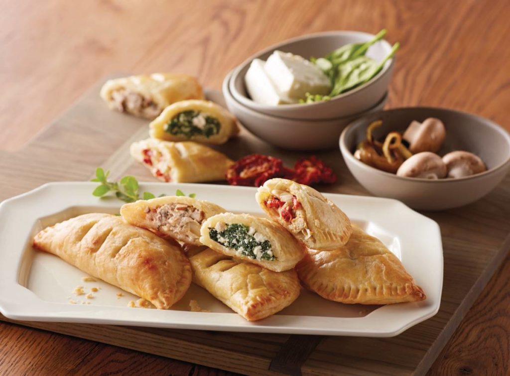 https://www.harryanddavid.com/blog/wp content/uploads///Thanksgiving appetizers turnovers x