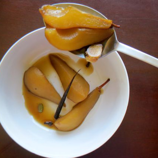 https://www.harryanddavid.com/blog/wp content/uploads///Bourbon Masala Poached Pears