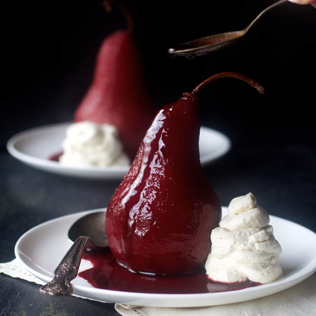 https://www.harryanddavid.com/blog/wp content/uploads///Red Wine Poached Pears Recipe x