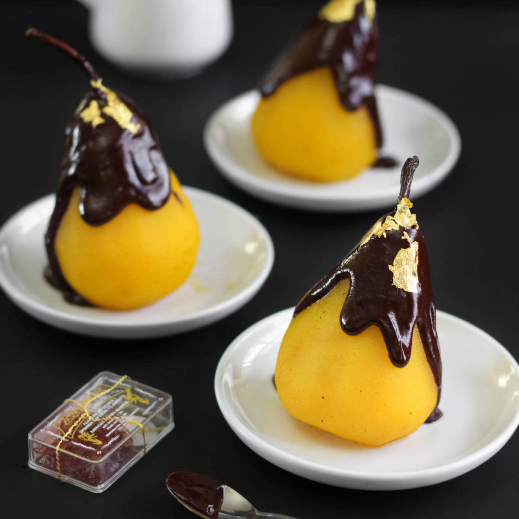 https://www.harryanddavid.com/blog/wp content/uploads///Saffron Poached Pears Recipe x