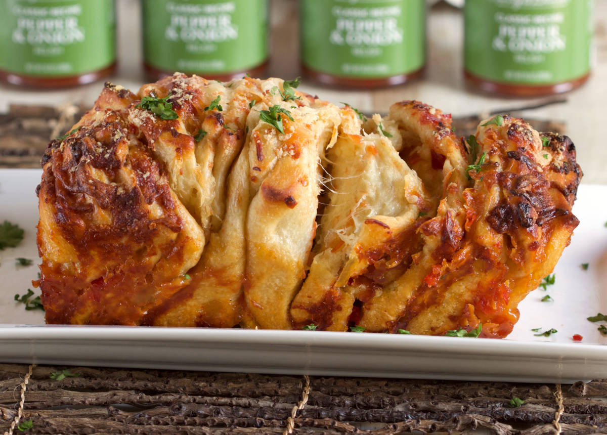 Cheesy Pepper and Onion Pull Apart Bread