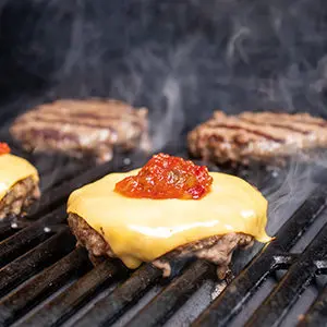 https://www.harryanddavid.com/blog/wp content/uploads///august recipes wagyu beef burgers x