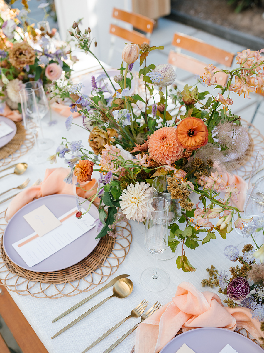 https://www.harryanddavid.com/blog/wp content/uploads///bridal shower table vertical