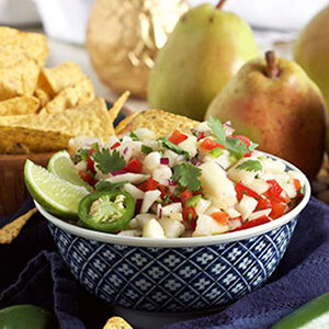 https://www.harryanddavid.com/blog/wp content/uploads///pear recipes pear salsa x